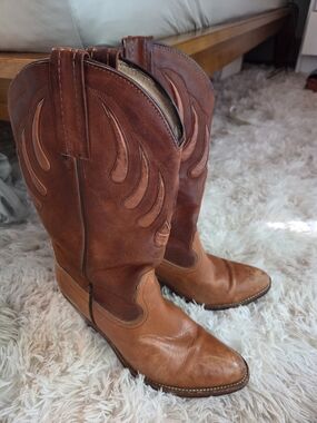 Frye Two-Tone Brown Leather Western Boots